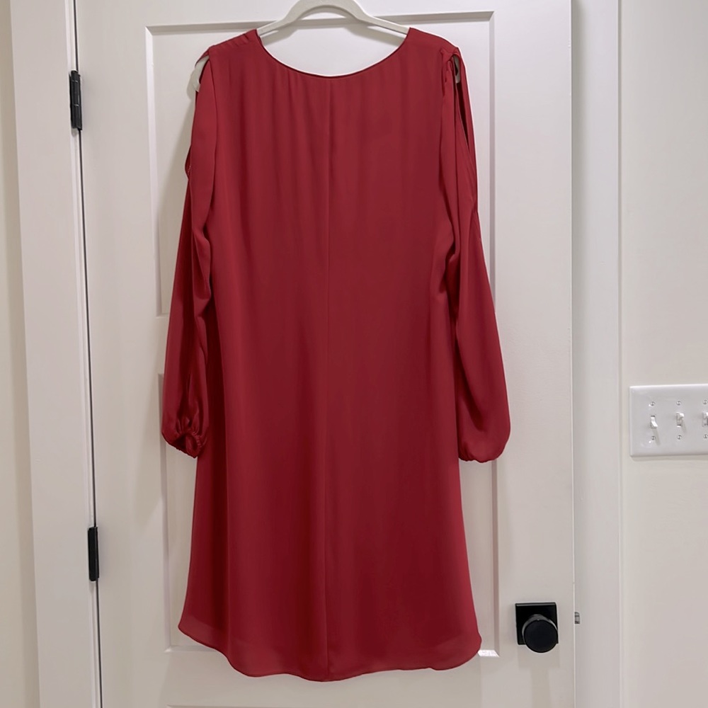 White House Black Market Dark Red Long Sleeve Dress w overlay and detailing - Picture 6 of 7